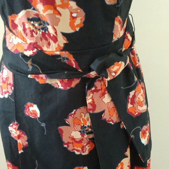SOLD*L.L. Bean Signature Poplin Dress Black Floral - Picture 3 of 8